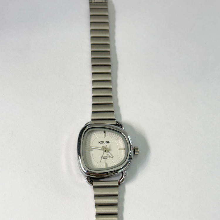 ساعت زنانه سیلور