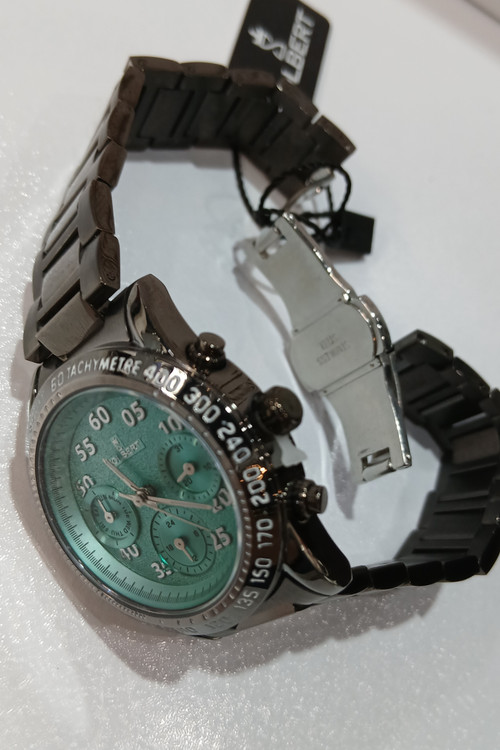 ساعت صفحه سبز زنونه