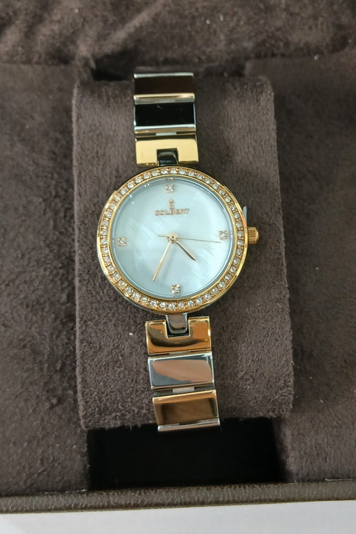 ساعت صفحه صدفی