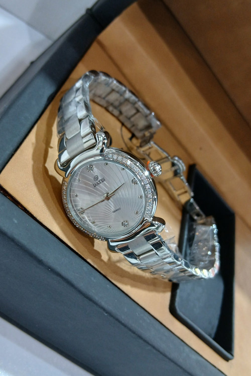 ساعت زنانه فلزی