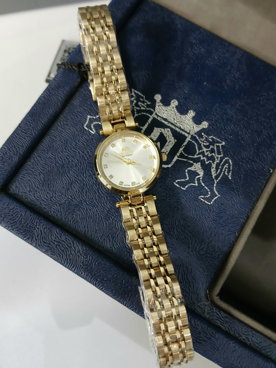ساعت مچی زنانه طلایی