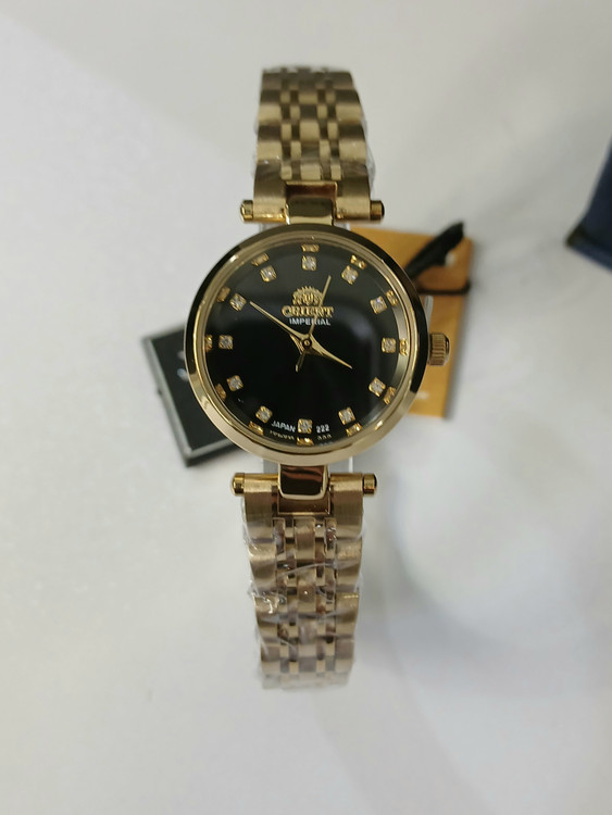 ساعت صفحه مشکی