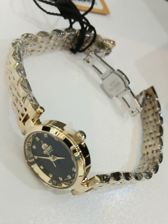 ساعت زنانه طلایی