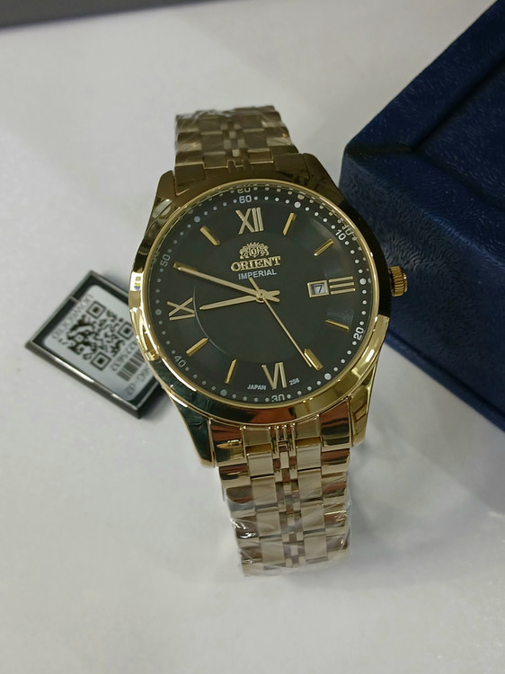 ساعت مردانه طلایی