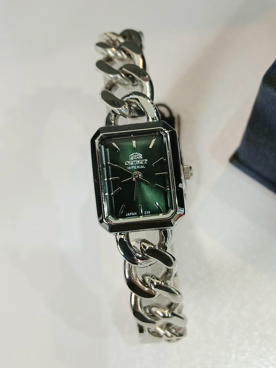 ساعت زنجیری کارتیه