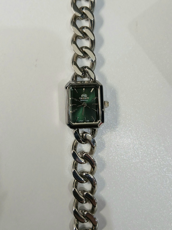 ساعت مستطیلی