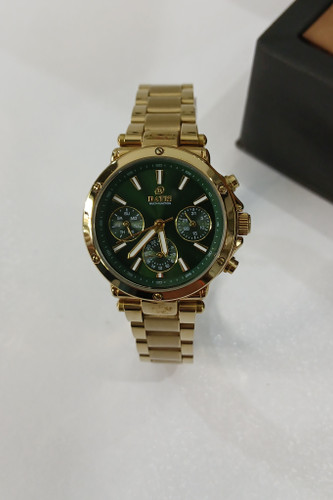 ساعت طلایی رنگ ثابت