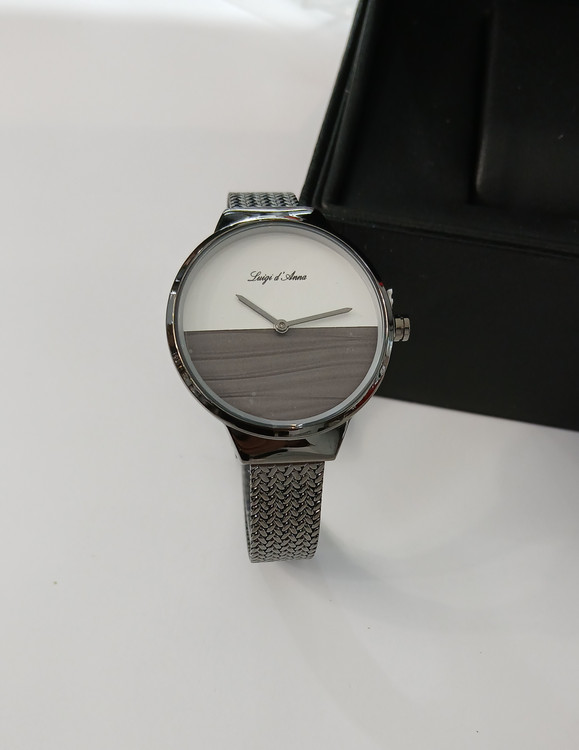 ساعت زنونه بند حصیری