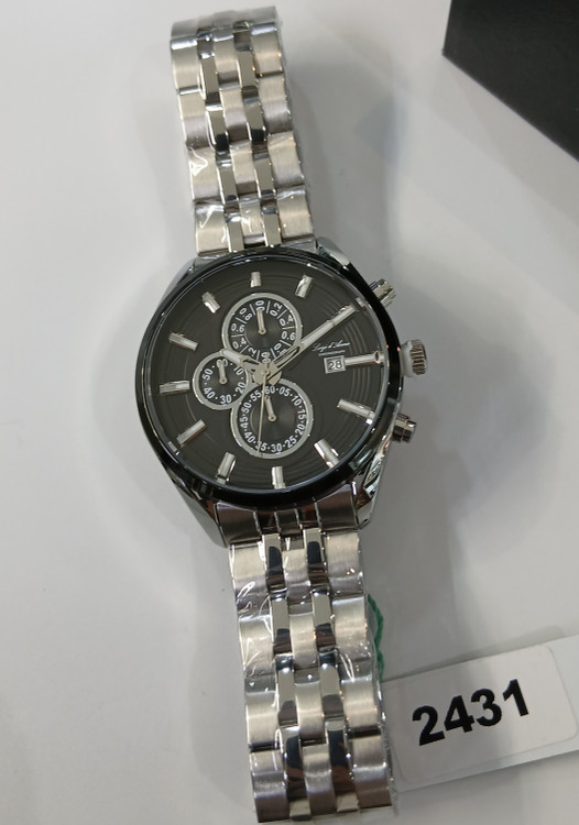 ساعت سه موتور فعال