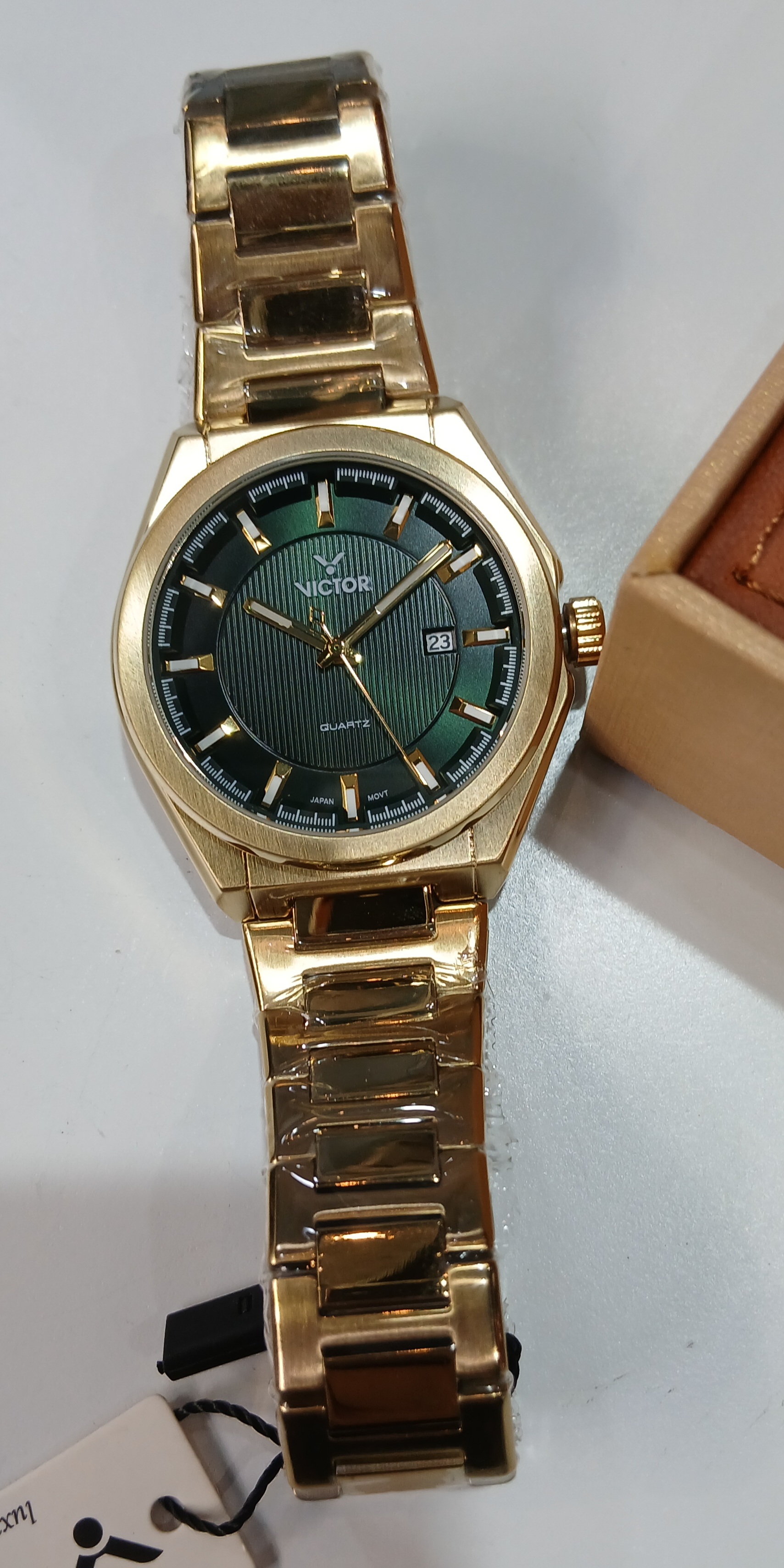 ساعت صفحه سبز