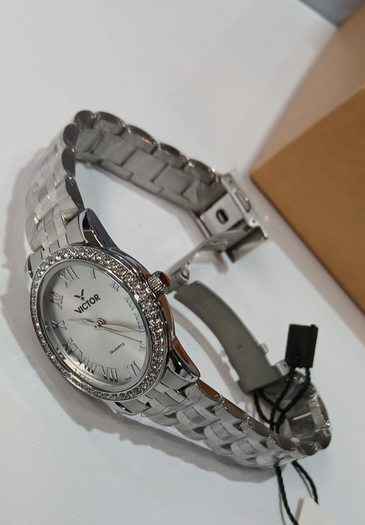 ساعت زنانه نگین دار