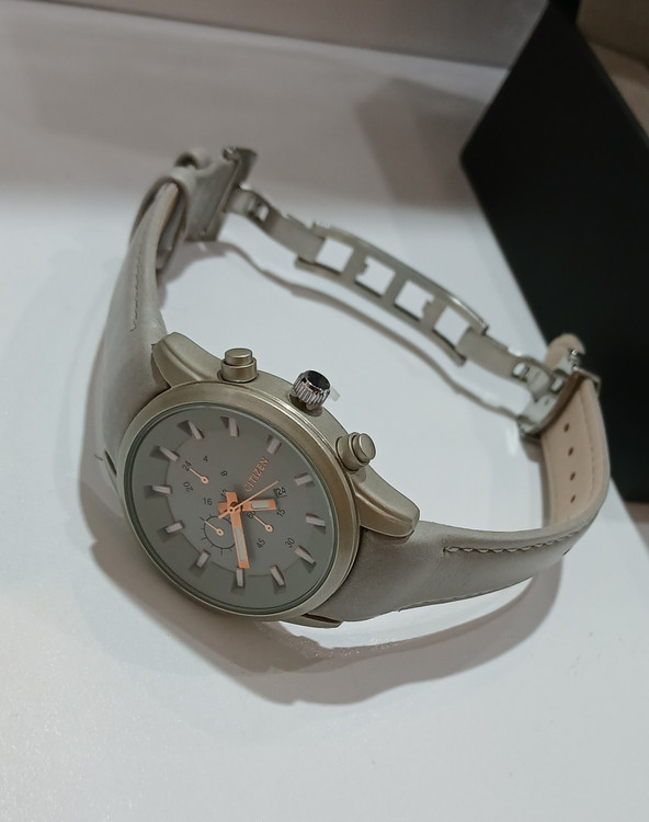 ساعت مچی طوسی