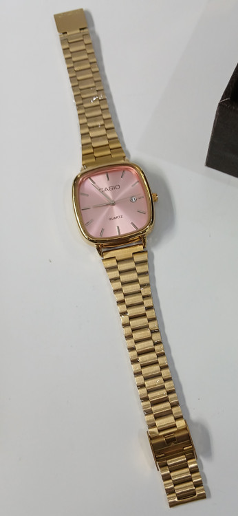 ساعت قیمت مناسب